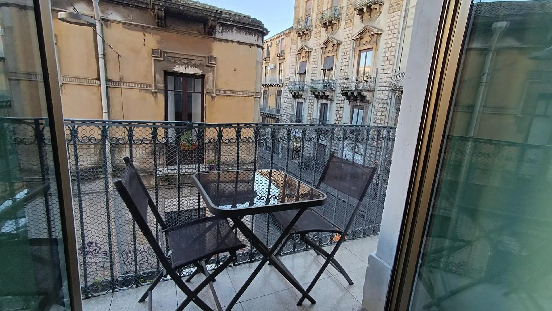 Appartamento Casa Emanuele Aeroporto di Catania Fontana Rossa 0*,  Italia